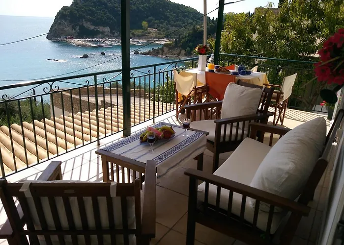 Aliki Apartments