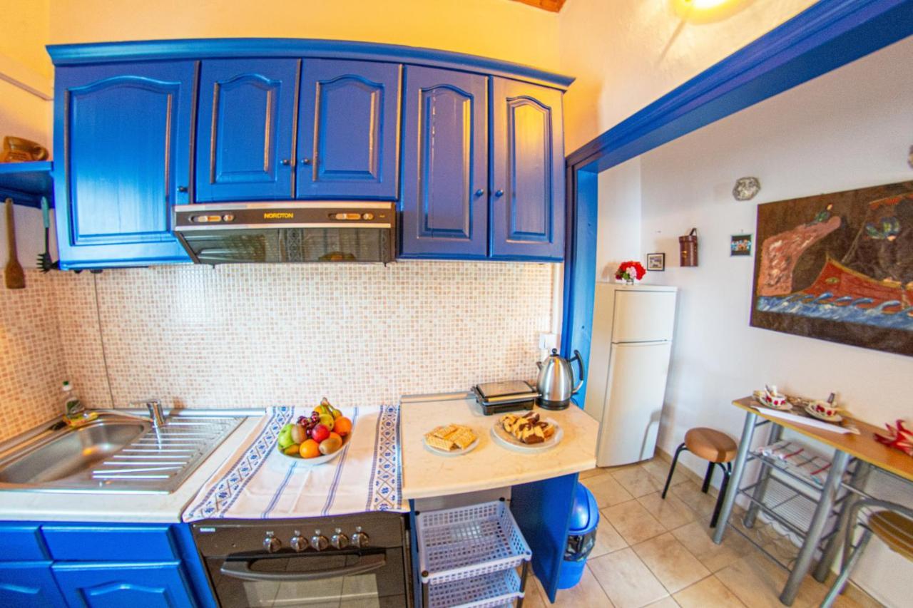 Aliki Apartment